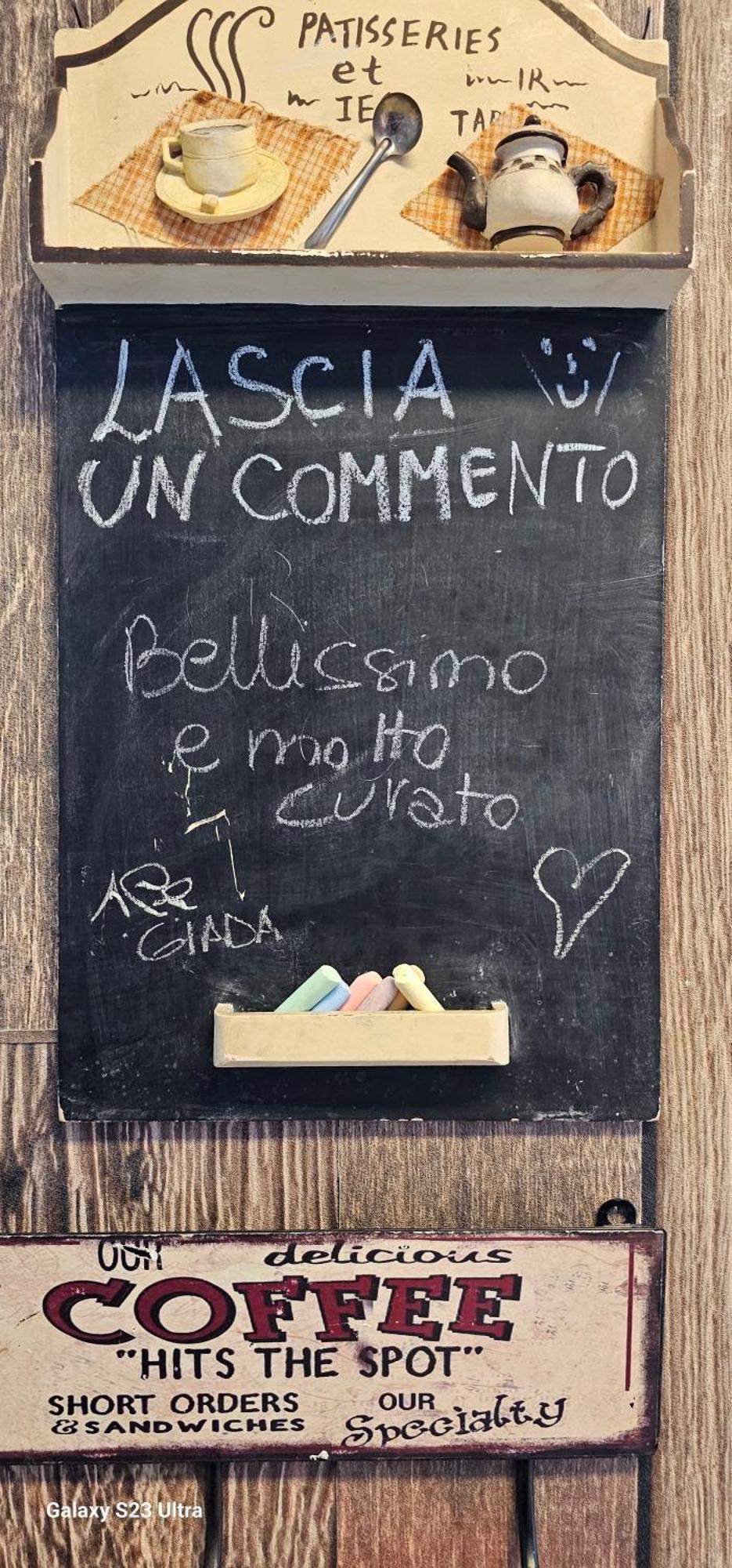 Alice Nel Paese Delle Meraviglie Sulbiate Exterior foto